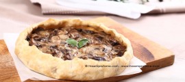 sfogliata-funghi-scamorza