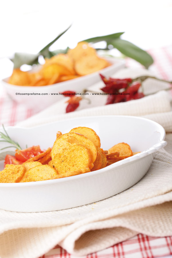 crostini al pomodoro